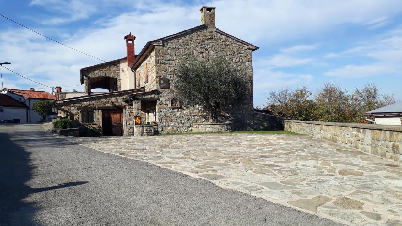 Gasthaus Wine House Rakar Gračišče Exterior foto